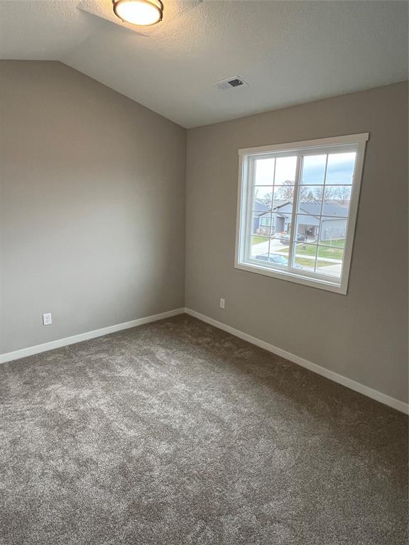 913 Knoll Drive Norwalk Iowa (14)