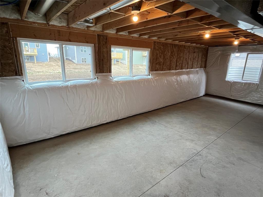 913 Knoll Drive Norwalk Iowa (19)