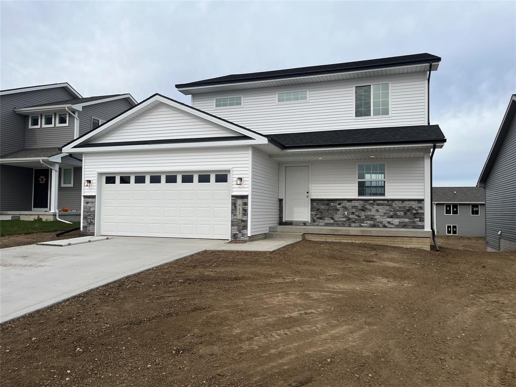 913 Knoll Drive Norwalk Iowa (23)