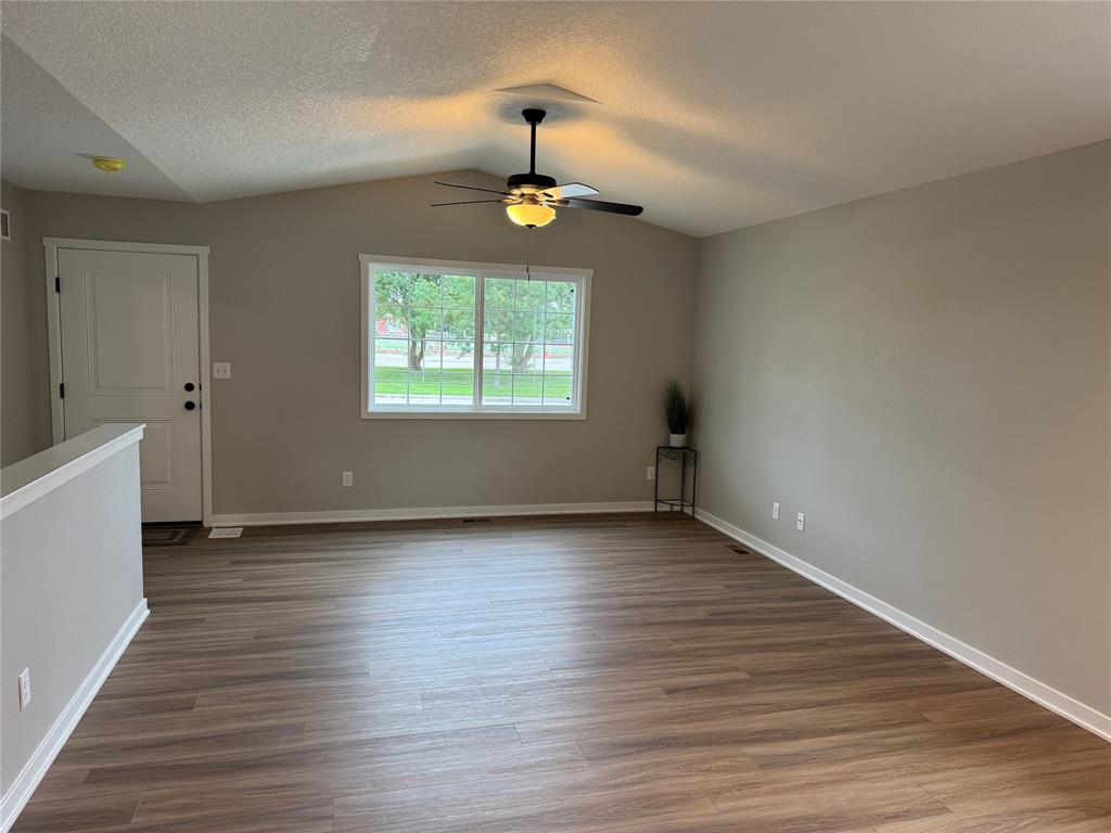 1533Walker-5